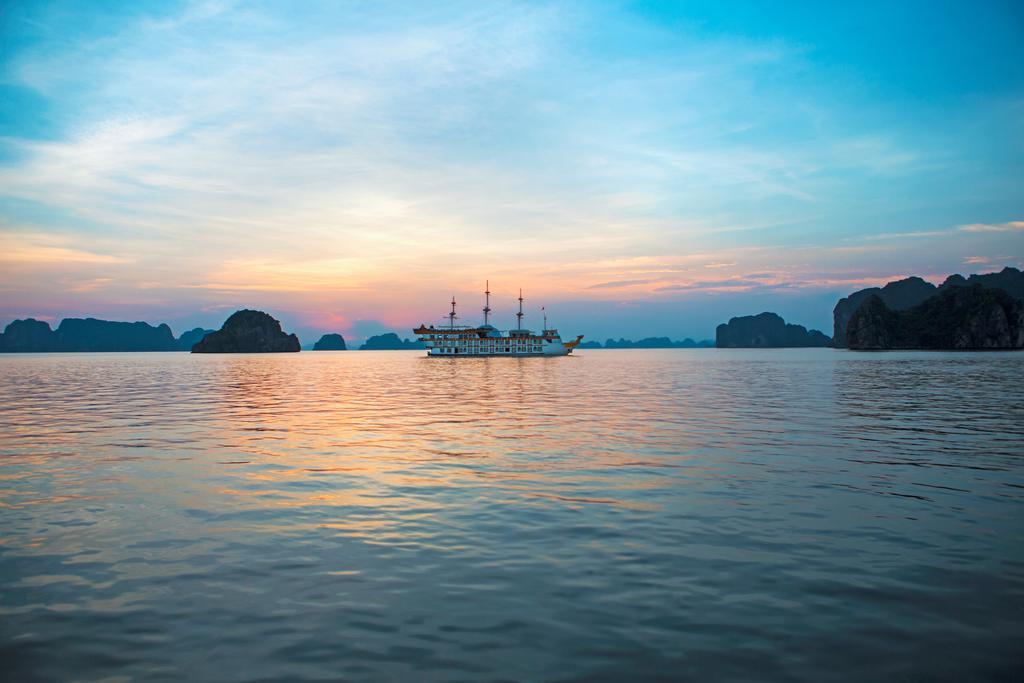 Dragon Legend Cruise Hotel Ha Long Exterior foto