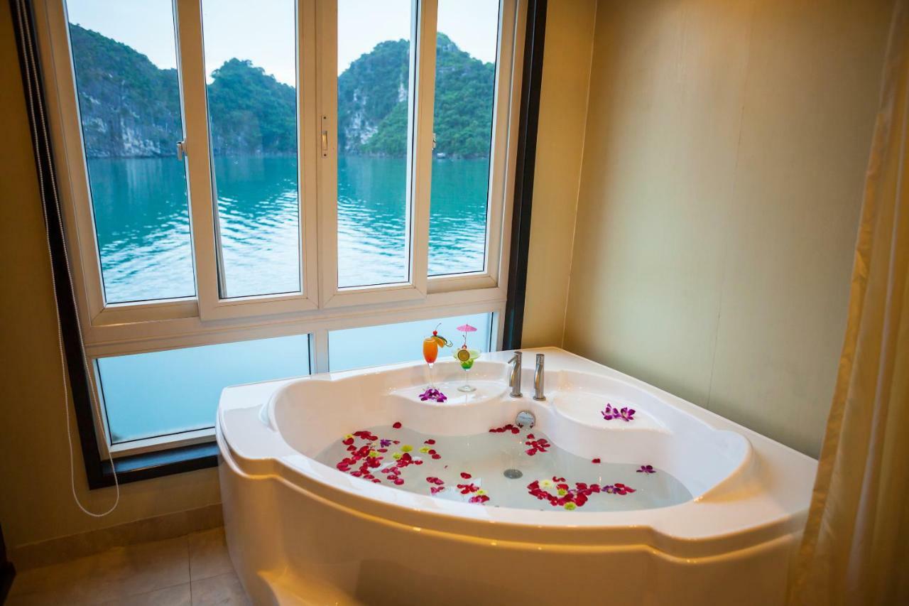 Dragon Legend Cruise Hotel Ha Long Exterior foto